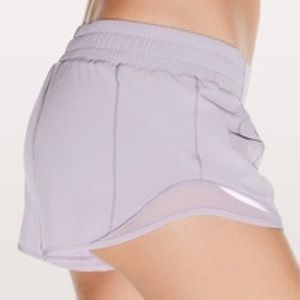 Lululemon hotty hot shorts size 10 2.5 inch inseam